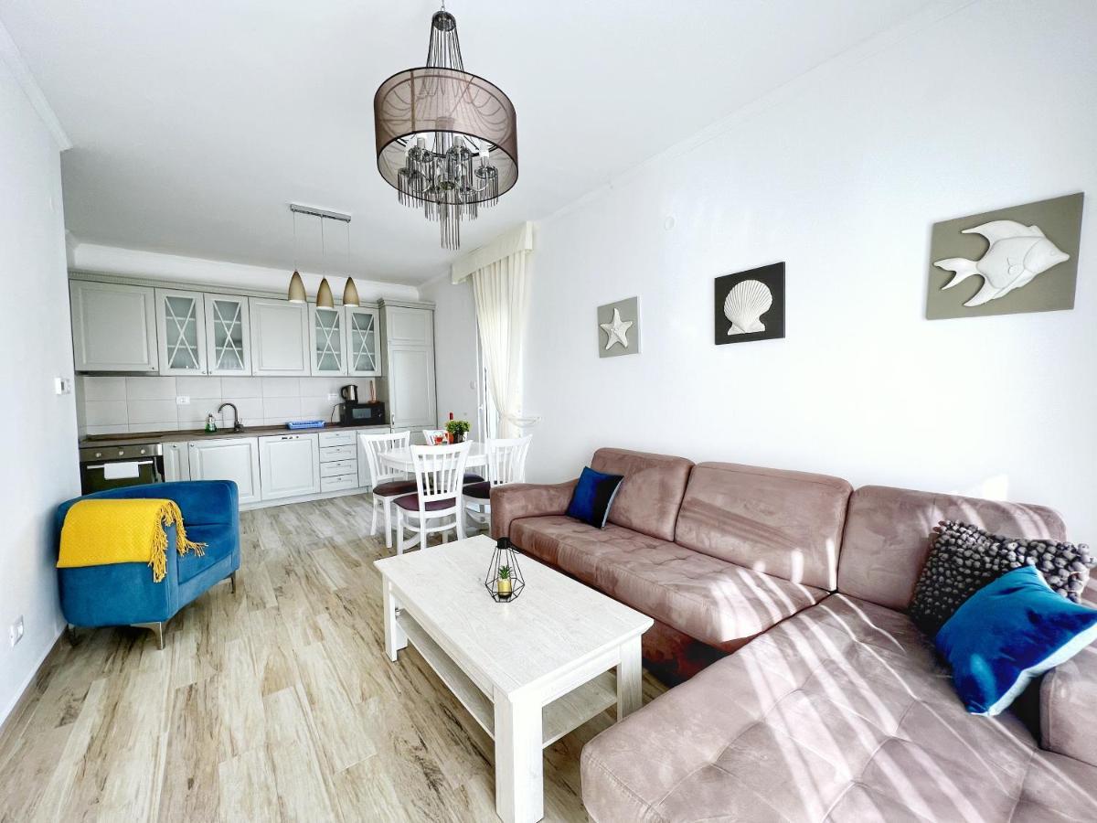 Yourhome Beach First Line Dobra Voda Ngoại thất bức ảnh