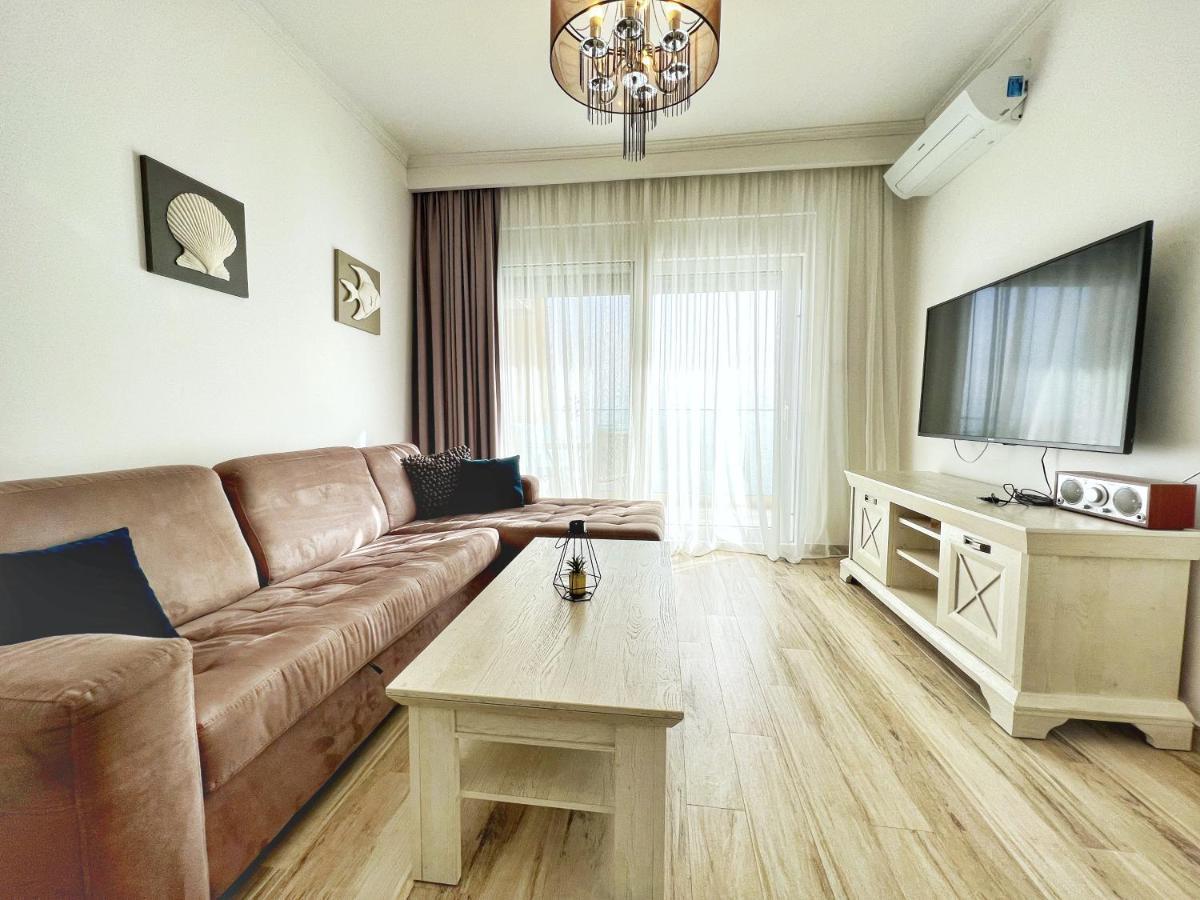 Yourhome Beach First Line Dobra Voda Ngoại thất bức ảnh