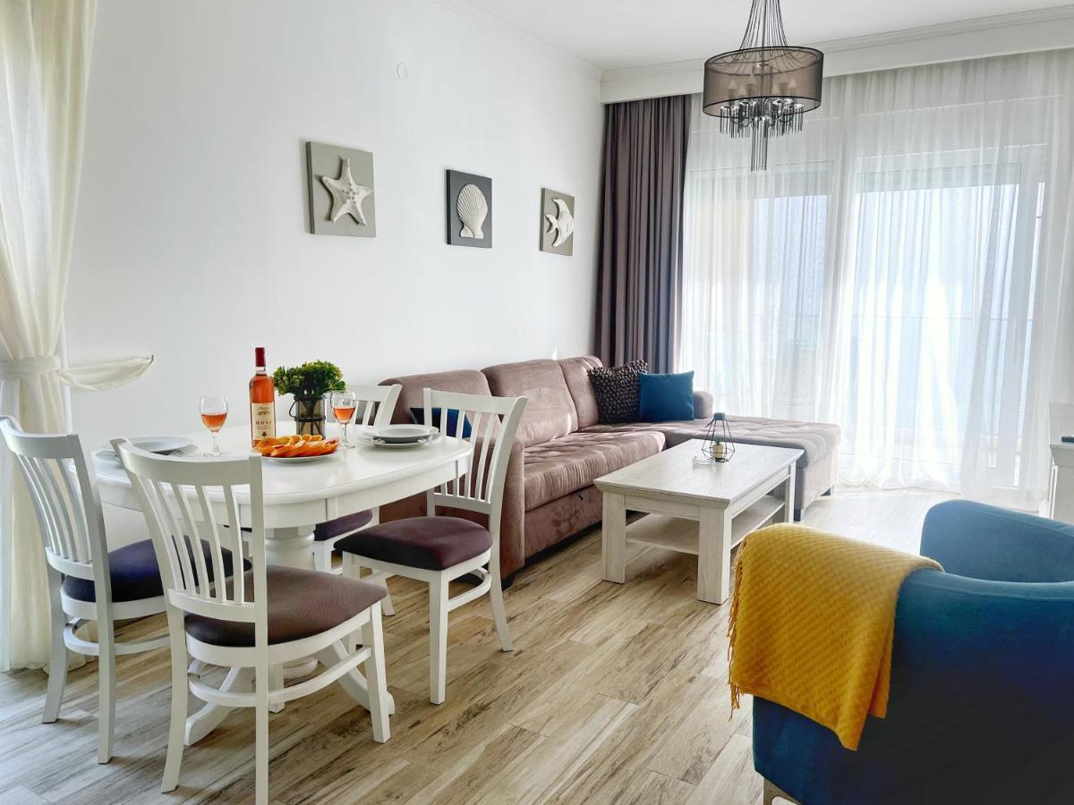 Yourhome Beach First Line Dobra Voda Ngoại thất bức ảnh