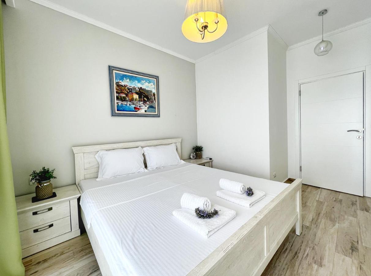 Yourhome Beach First Line Dobra Voda Ngoại thất bức ảnh