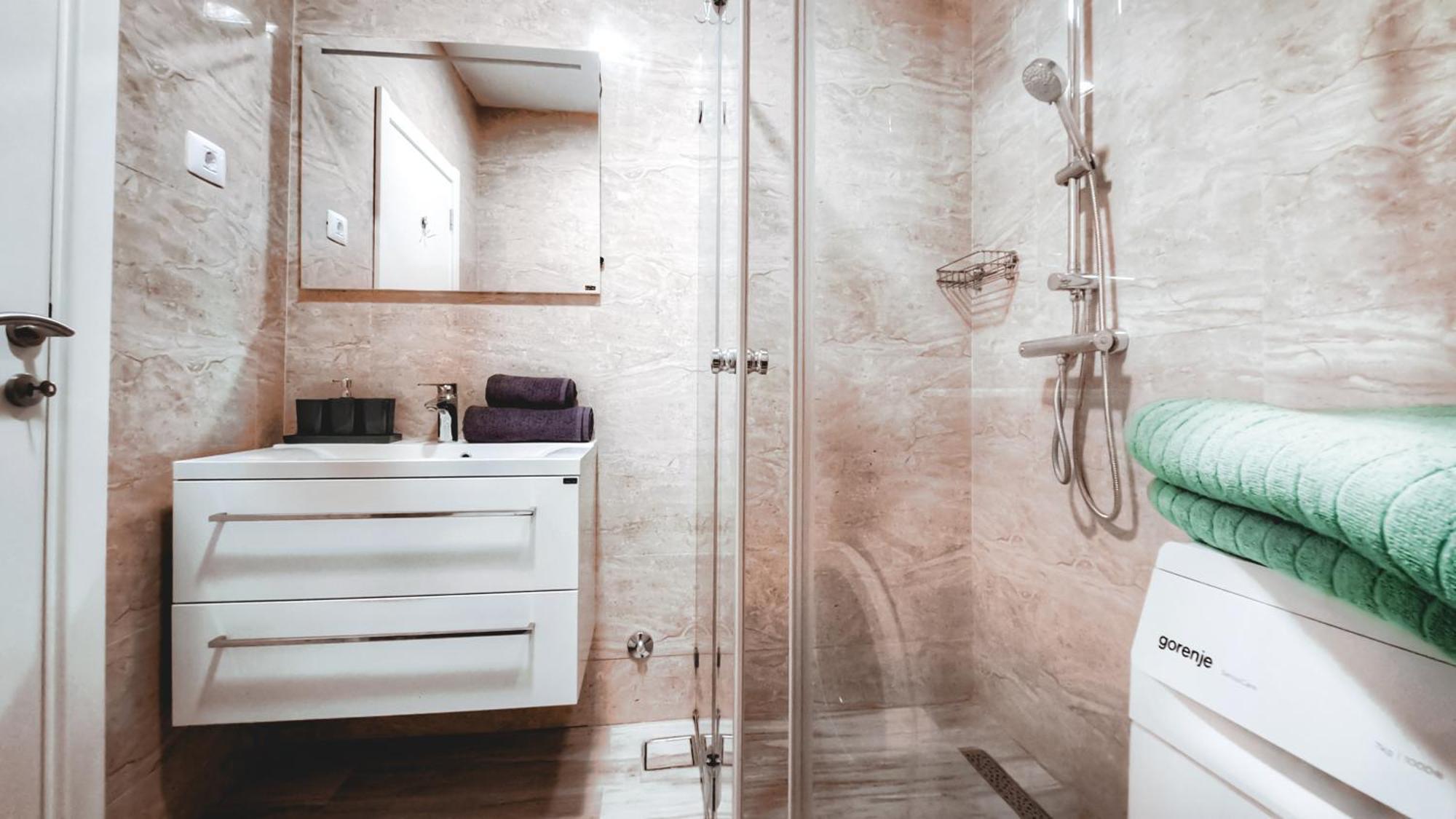 Yourhome Beach First Line Dobra Voda Ngoại thất bức ảnh