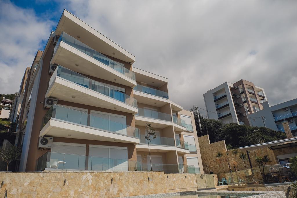 Yourhome Beach First Line Dobra Voda Ngoại thất bức ảnh